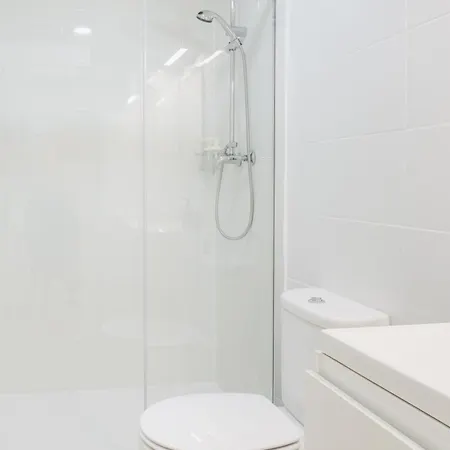 - Arroios Praca Do Chile * ליסבון