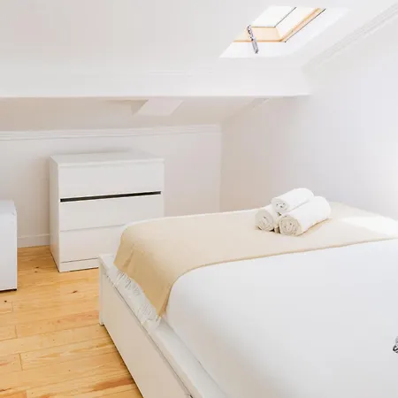 - Arroios Praca Do Chile Pansiyon *